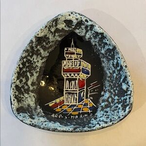 Vintage San Marino fat lava trinket dish